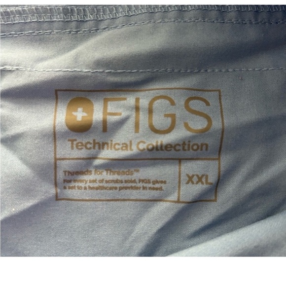 Figs sky blue cargo style scrubs size XXL - Picture 6 of 6